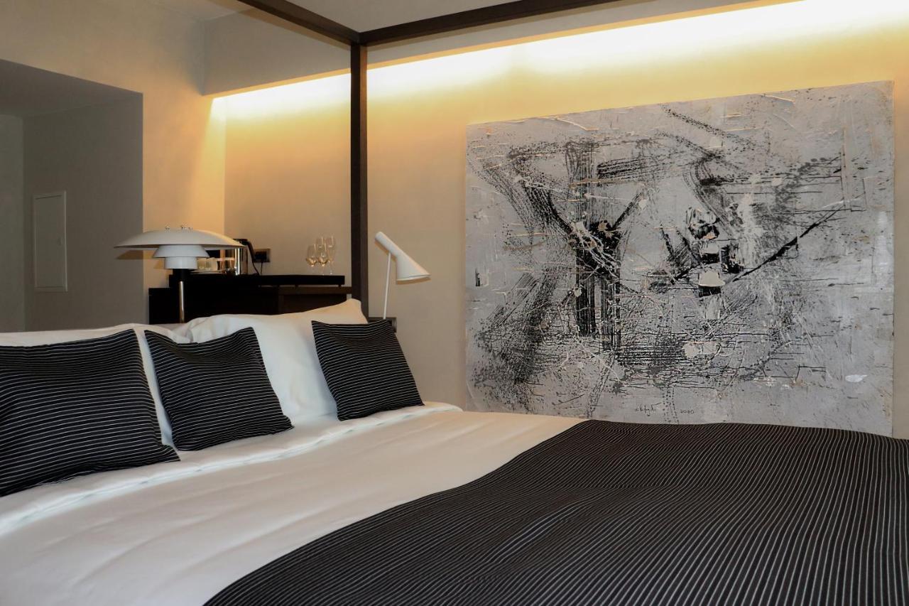 Monograph Freedom Square Hotel Tbilisi Ngoại thất bức ảnh